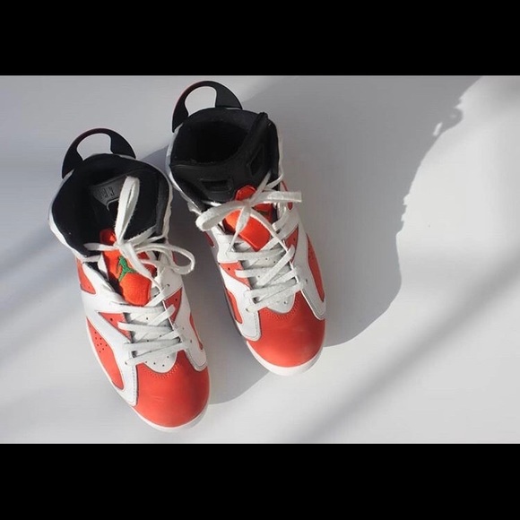 AIR JORDAN RETRO 6 GATORADE - Picture 1 of 6